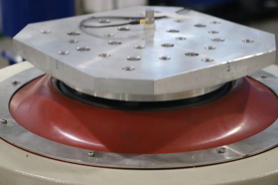 প্লাস্টিকের কম্পন পরীক্ষার জন্য উল্লম্ব উচ্চ ফ্রিকোয়েন্সি ইলেক্ট্রোডাইনামিক কম্পন শেকার