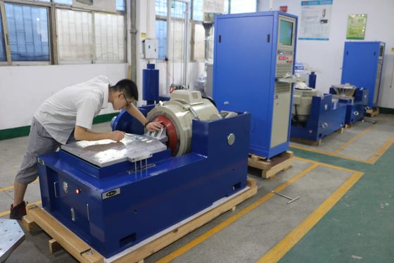 সর্বাত্মক কম্পন পরীক্ষার জন্য সর্বোচ্চ ৩০০ কিলোগ্রাম লোড এবং ৩০ কিলোগ্রাম মুভিং কয়েল ওজন সহ উচ্চ ক্ষমতা সম্পন্ন ভাইব্রেশন শেকার সিস্টেম