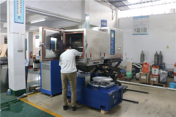 ইলেকট্রনিক্স PCB এর জন্য তাপমাত্রা আর্দ্রতা সম্মিলিত ইলেক্ট্রোডাইনামিক ভাইব্রেশন শেকার সিস্টেম